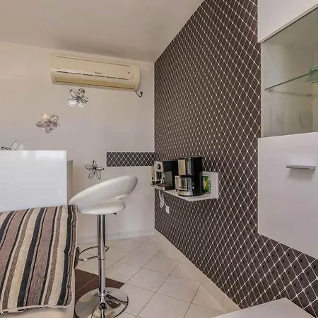 In - Insel Krk 51996 * Soline (Krk)